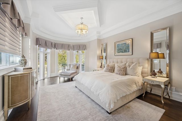 321 E 9th Street, Hinsdale, IL 60521