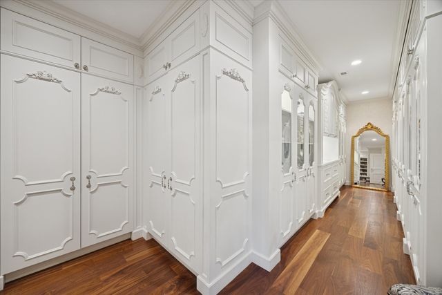 321 E 9th Street, Hinsdale, IL 60521