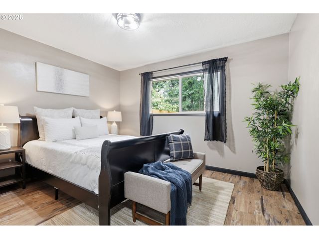3830 Se 150TH Ave, Portland, OR 97236