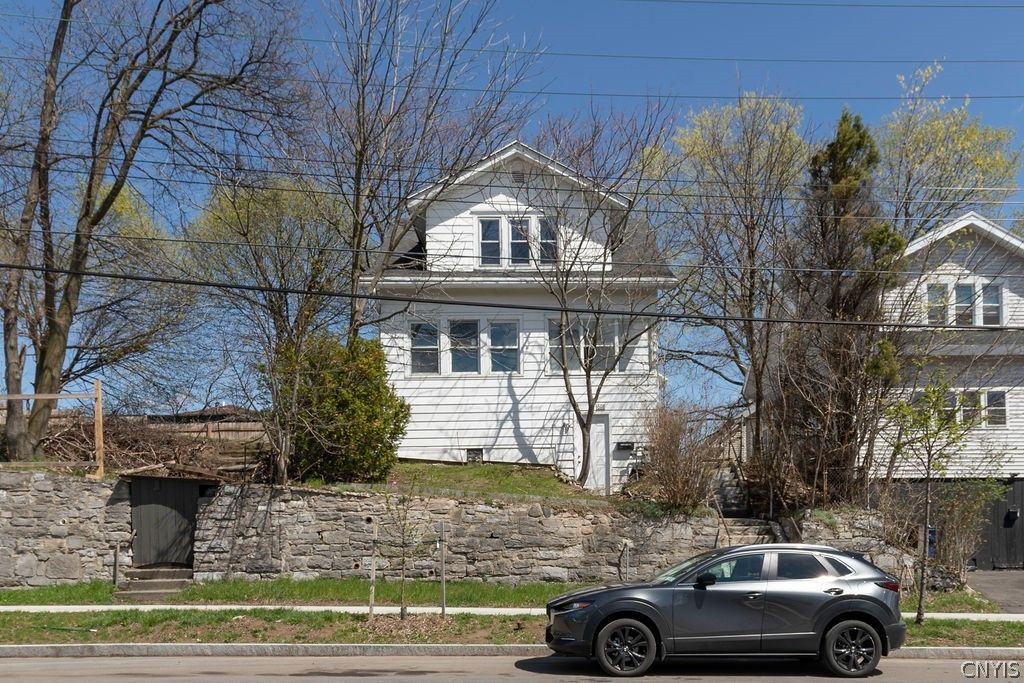 608 Carbon Street, Syracuse, NY 13208