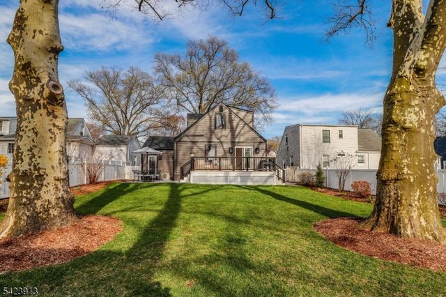 113 Spear St, Metuchen Boro, NJ 08840