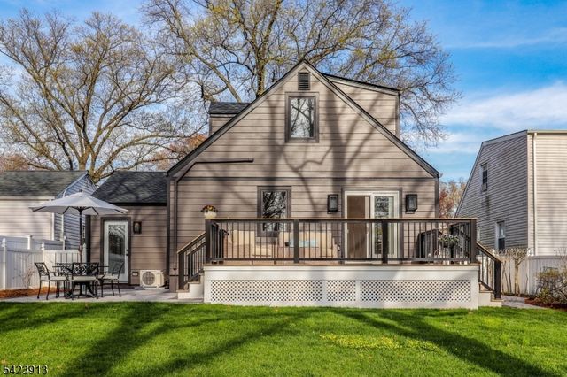 113 Spear St, Metuchen Boro, NJ 08840