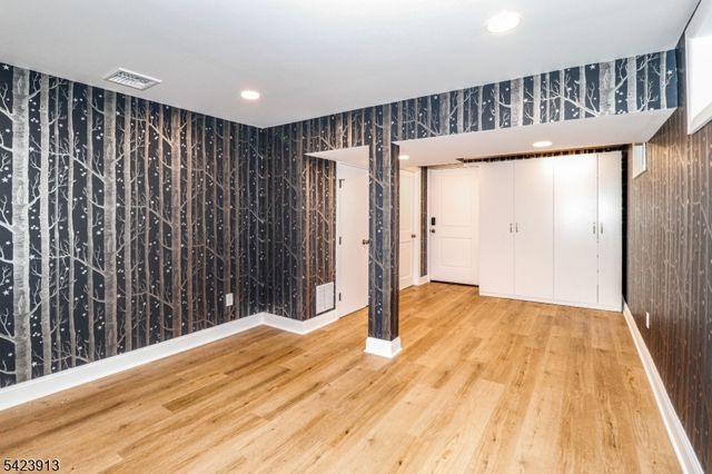 113 Spear St, Metuchen Boro, NJ 08840