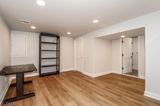 113 Spear St, Metuchen Boro, NJ 08840