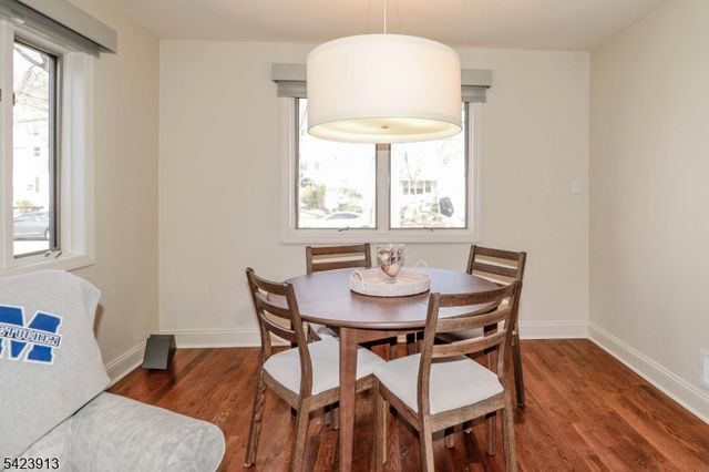 113 Spear St, Metuchen Boro, NJ 08840
