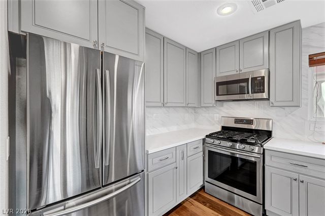 812 Sistine Street, Las Vegas, NV 89144