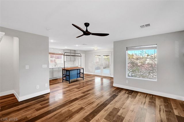 812 Sistine Street, Las Vegas, NV 89144