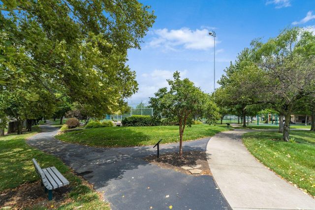 915 Quay Avenue, 915H, Grandview Heights, OH 43212