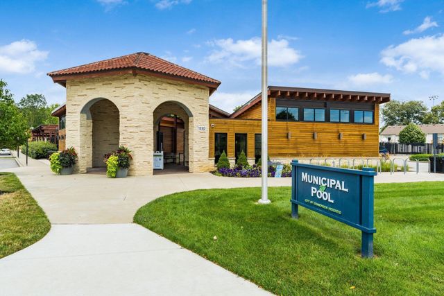 915 Quay Avenue, 915H, Grandview Heights, OH 43212