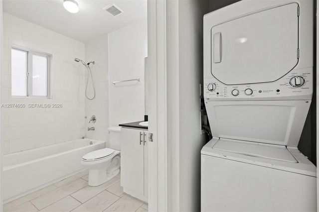 405 E 7th Street 203, Hialeah, FL 33010