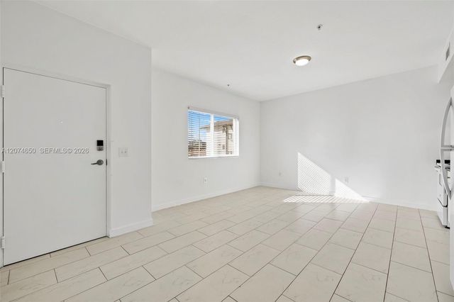 405 E 7th Street 203, Hialeah, FL 33010