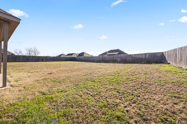 2031 Dover Cove, Pea Ridge, AR 72751