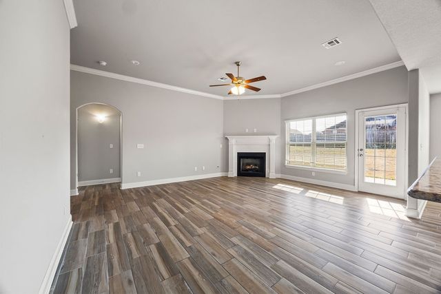 2031 Dover Cove, Pea Ridge, AR 72751