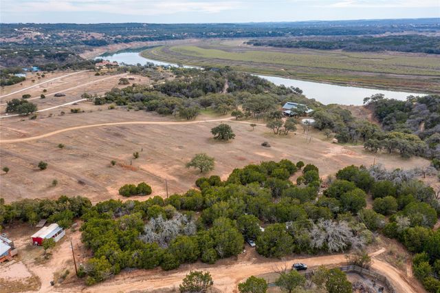 5609 Shirley DR, Marble Falls, TX 78654