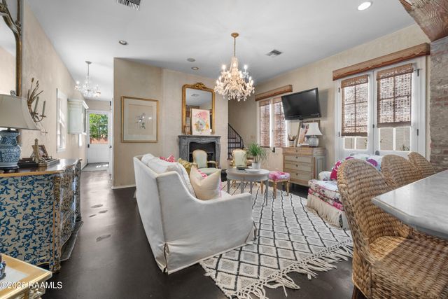 120 Princeton Woods Loop, Lafayette, LA 70508