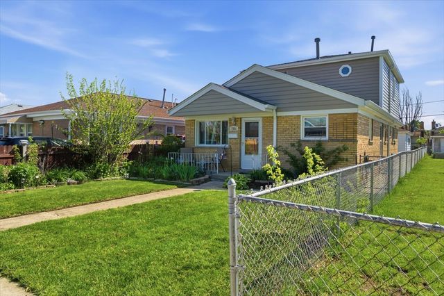 7751 MASSASOIT, Burbank, IL 60459
