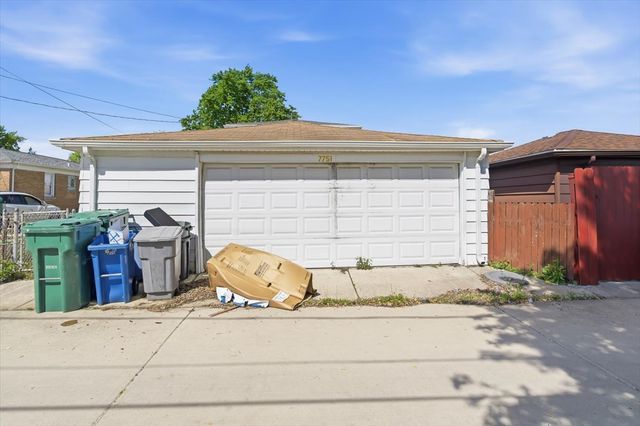 7751 MASSASOIT, Burbank, IL 60459