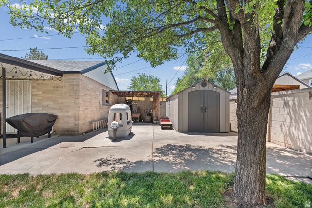 6142 S CLAY ST, Salt Lake City, UT 84107