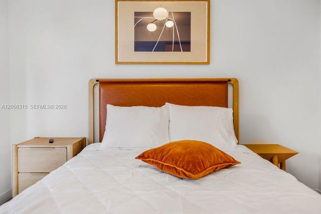 11 NE 6th Street 1106, Miami, FL 33132