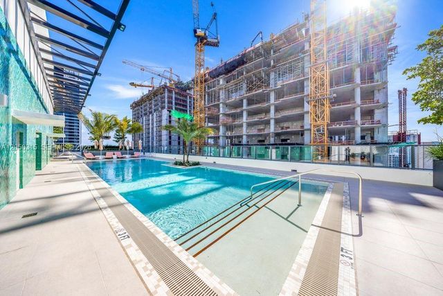 11 NE 6th Street 1106, Miami, FL 33132