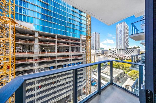 11 NE 6th Street 1106, Miami, FL 33132