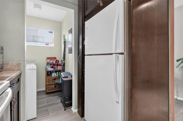 2377 N 37th Avenue, Hollywood, FL 33021
