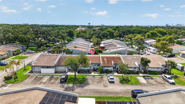2377 N 37th Avenue, Hollywood, FL 33021