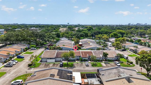 2377 N 37th Avenue, Hollywood, FL 33021