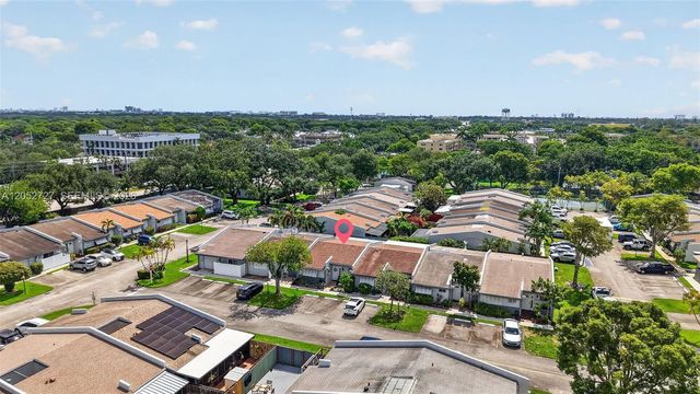2377 N 37th Avenue, Hollywood, FL 33021