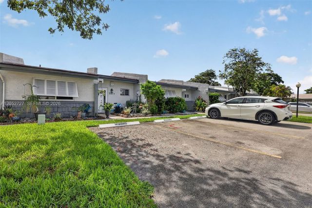 2377 N 37th Avenue, Hollywood, FL 33021