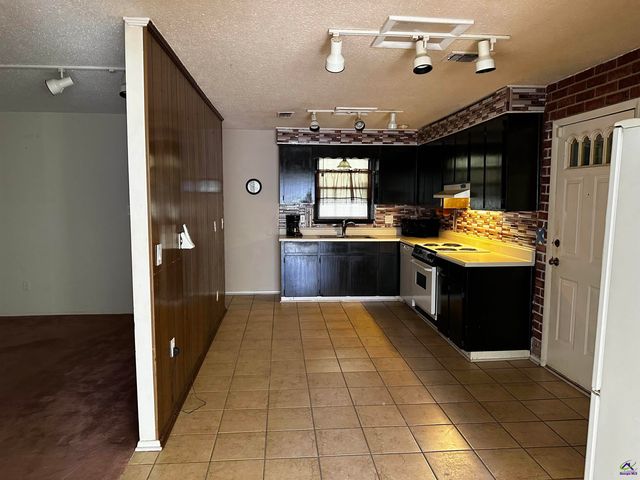 108 Virginia Drive, Warner Robins, GA 31093