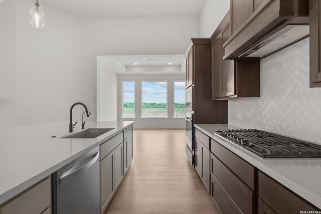 548 Paramus Park, Cibolo, TX 78108