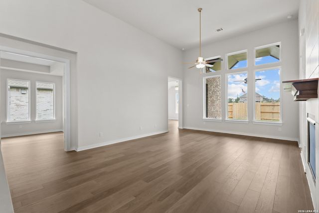 548 Paramus Park, Cibolo, TX 78108