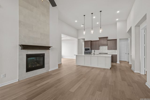 548 Paramus Park, Cibolo, TX 78108