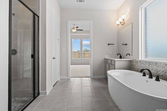 548 Paramus Park, Cibolo, TX 78108