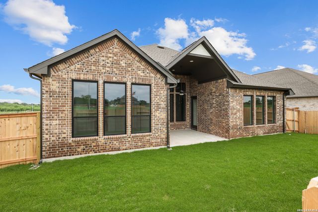 548 Paramus Park, Cibolo, TX 78108