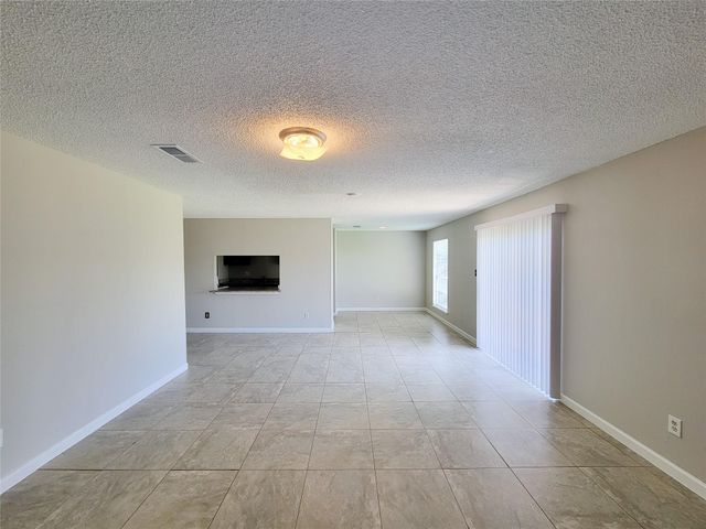8530 Quail Burg Lane, Houston, TX 77489