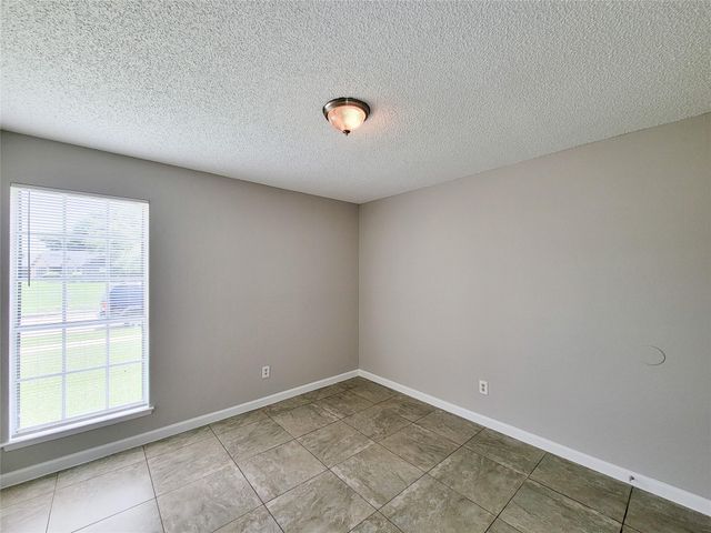 8530 Quail Burg Lane, Houston, TX 77489