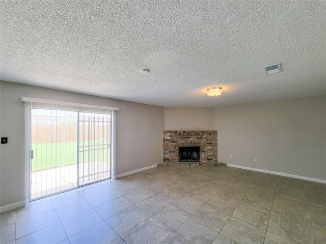 8530 Quail Burg Lane, Houston, TX 77489