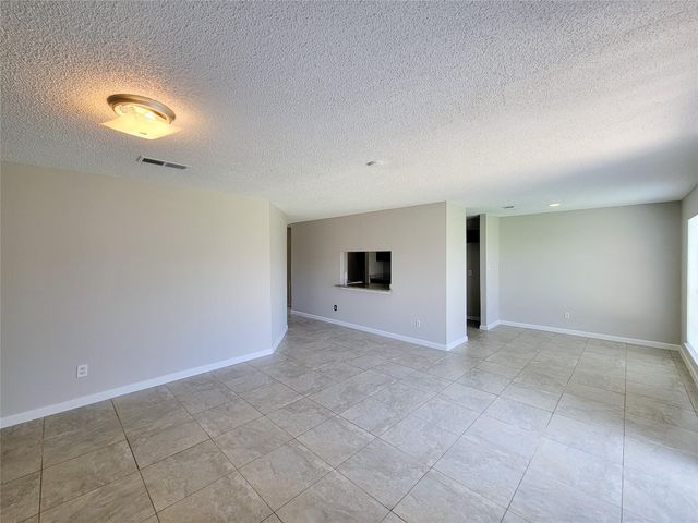 8530 Quail Burg Lane, Houston, TX 77489