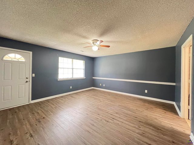 313 Kirkwood Circle, Warner Robins, GA 31088
