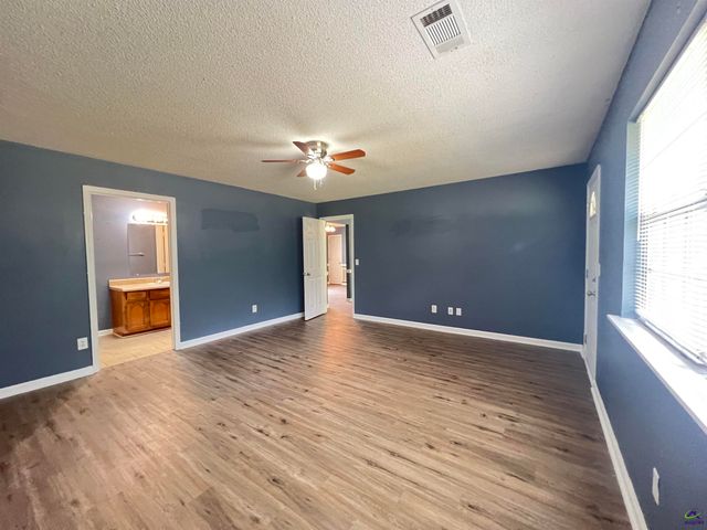 313 Kirkwood Circle, Warner Robins, GA 31088