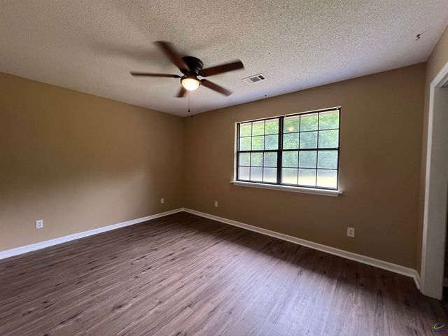 313 Kirkwood Circle, Warner Robins, GA 31088