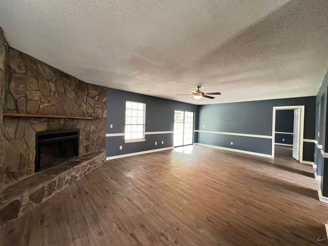 313 Kirkwood Circle, Warner Robins, GA 31088
