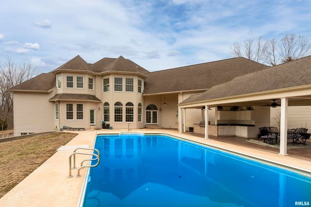 3115 W Striegel Rd Road, Carbondale, IL 62901