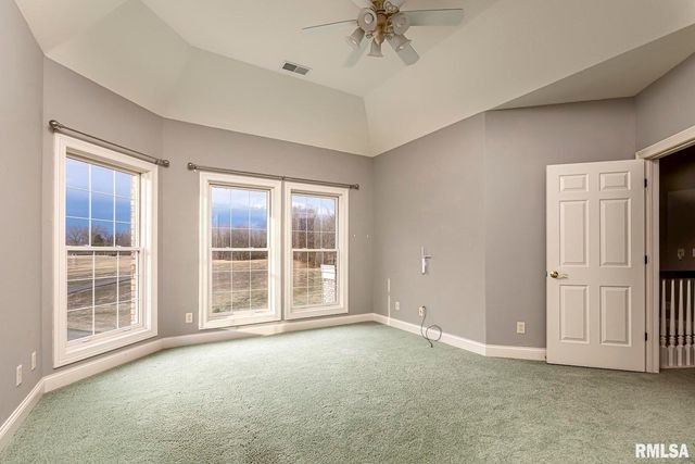 3115 W Striegel Rd Road, Carbondale, IL 62901