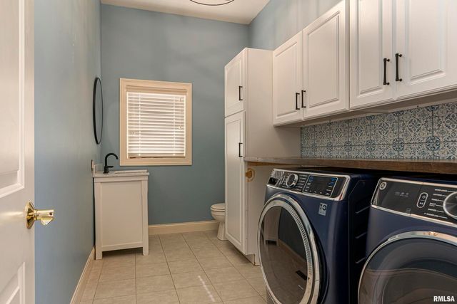 3115 W Striegel Rd Road, Carbondale, IL 62901