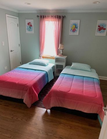 224 Spruce Avenue, Bensenville, IL 60106