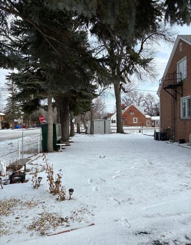 224 Spruce Avenue, Bensenville, IL 60106