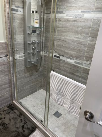 224 Spruce Avenue, Bensenville, IL 60106